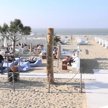 Value Stay In Apartment 100M From Beach Promenade Blankenberge Esterno foto